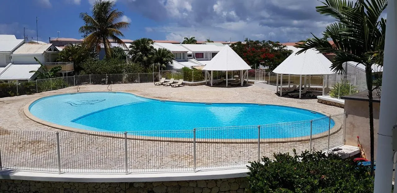T 2 Climatise Tous Commerces, Mer Et Plage A Pied Saint-Francois  Saint-Francois (Grande-Terre)